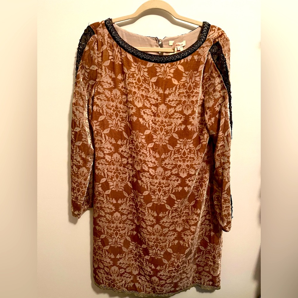 SUNDANCE Champagne Dreams Silk Blend Dress 8 Tan Velvet Damask Beads Shift